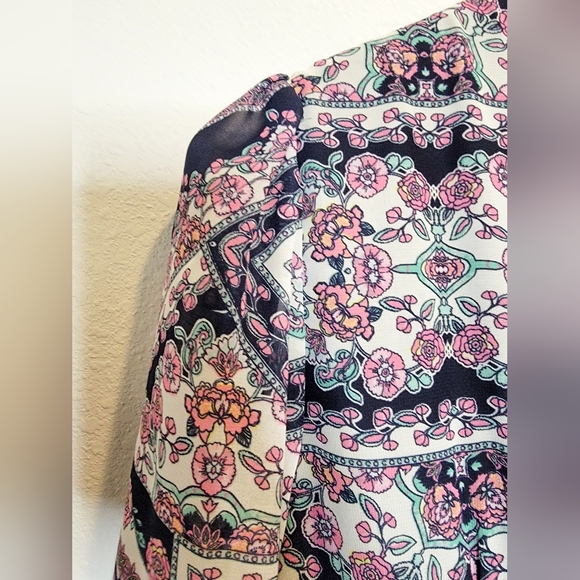 Julia Jordan Maxi Floral Dress - Picture 15 of 15